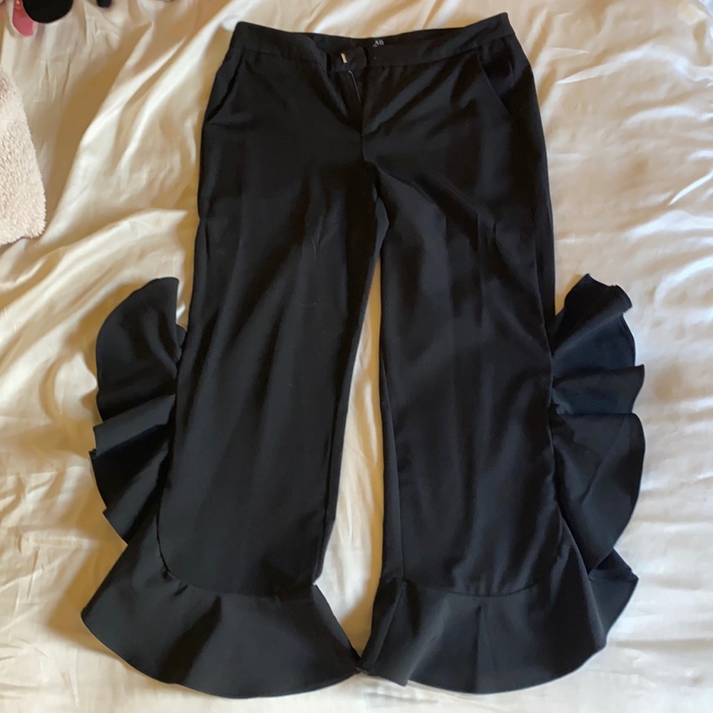 Worn once! Great black pants